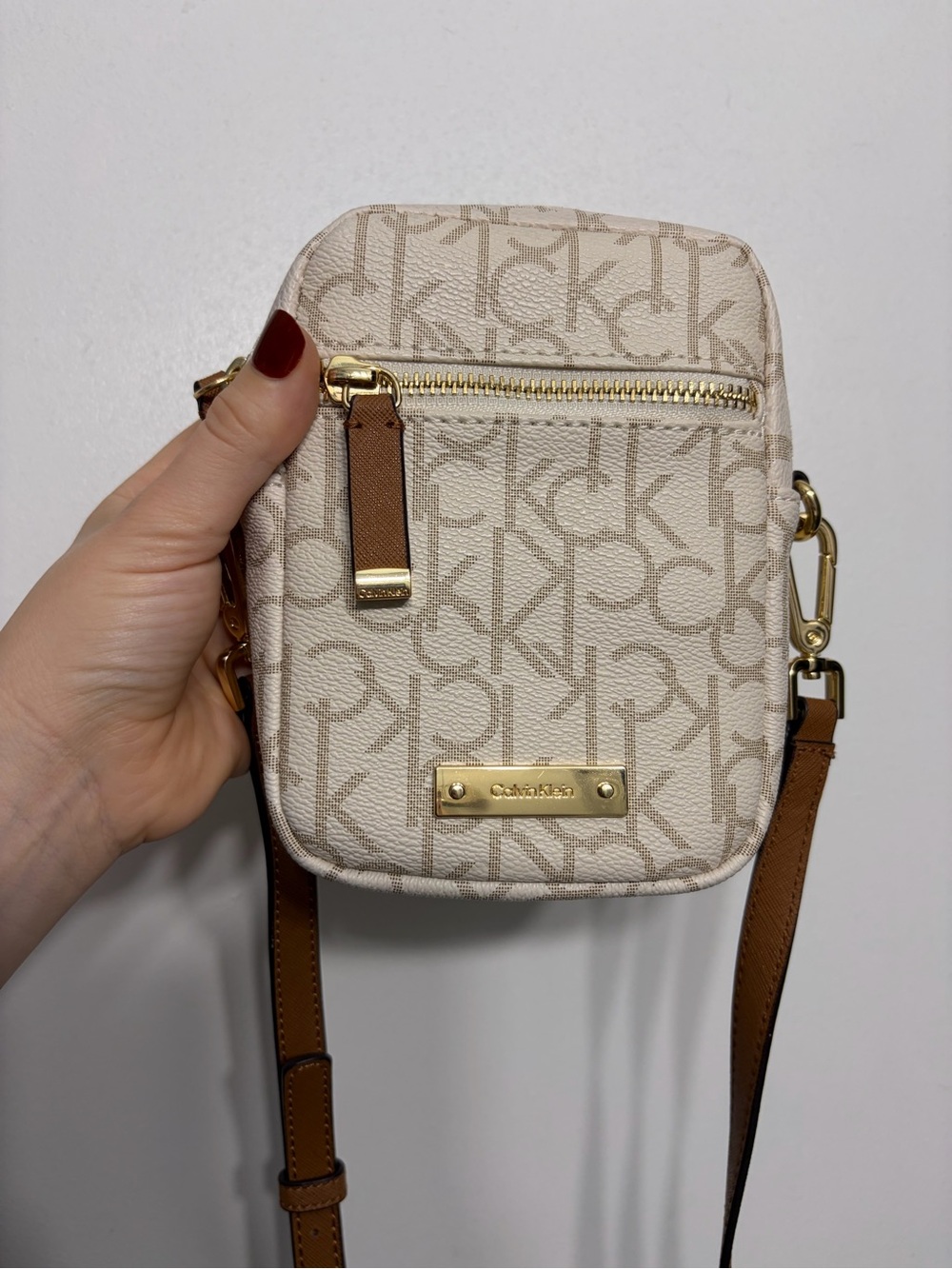 Calvin Klein crossbody